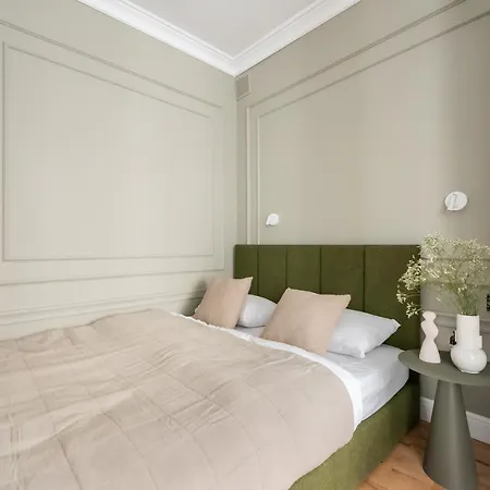 Apartment Plac Politechniki Pistachio Warsaw