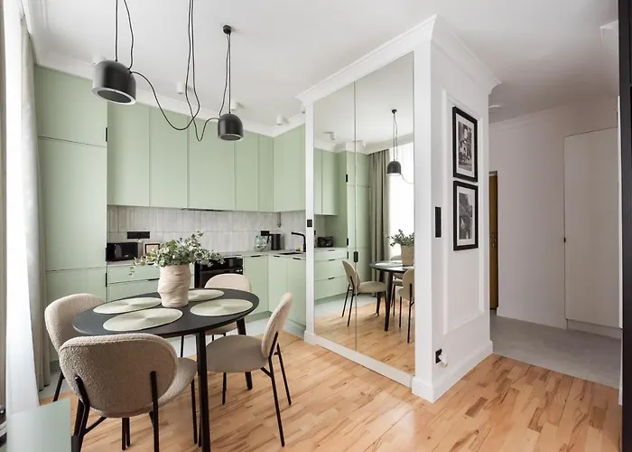 Plac Politechniki Pistachio By Bookinghost